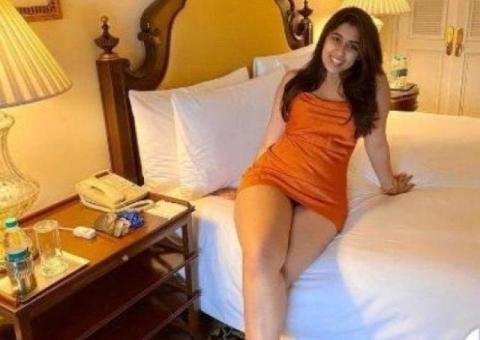 Call Girls In Mayur Vihar Metro ︎9599713271 ︎ 24 Hour Available