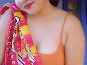 call-girls-in-lado-sarai-delhi-8447652111-call-girls-service-in-delhi