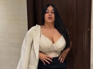 call-girls-in-munirka-8178966642-escort-serivce-booking-call-and-out-call