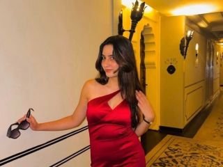 call-girls-service-hotel-sahara-star-domestic-airport-mumbai