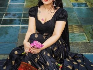 call-girls-in-mayur-vihar-delhi-9711014705-escorts-service