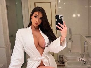 call-girl-in-lajpat-nagar-9958659377-book-escort-services-24x7